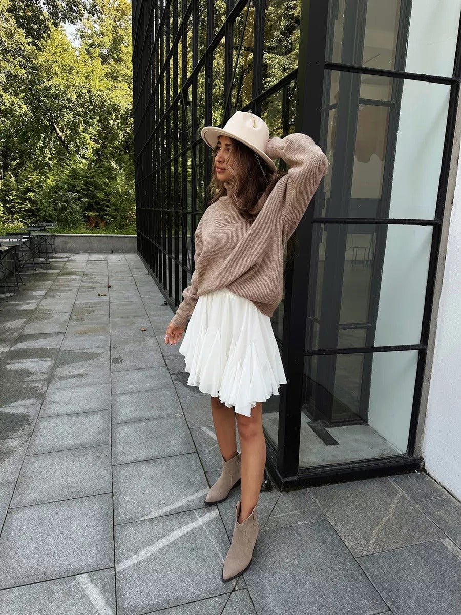 Chapeau feutre femme, chapeau large bord, accessoire mode automne, feutre doux confortable, avec bijou broche doré, modèle Murize - Chapeau de paille - Beige