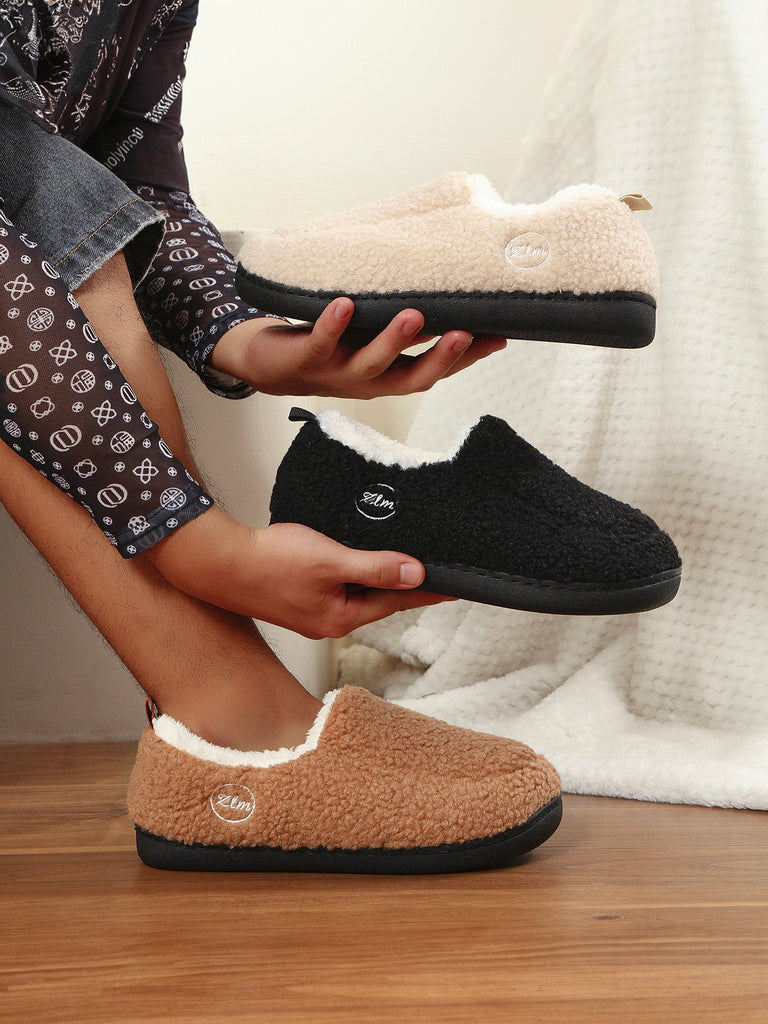 Chaussons d’hiver chaud, pantoufles fourrées confort, chaussons antidérapants maison, chaussures cocooning intérieur, modèle Wand - Chaussons - Camel XXS