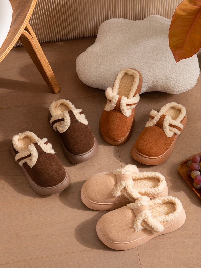 Chaussons d’hiver fourrés, mules chaudes femme, pantoufles intérieures confortables, semelle antidérapante, doublure peluche douce, style moderne, modèle Sicka - Chaussons - Camel XXS