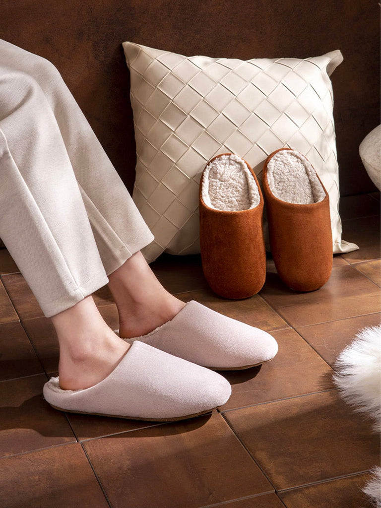 Chaussons d’intérieur fourrés, mules chaudes unisexes, pantoufles antidérapantes, semelle souple, confort hivernal, velours doux, modèle Déclane - Chaussons - Camel XXS