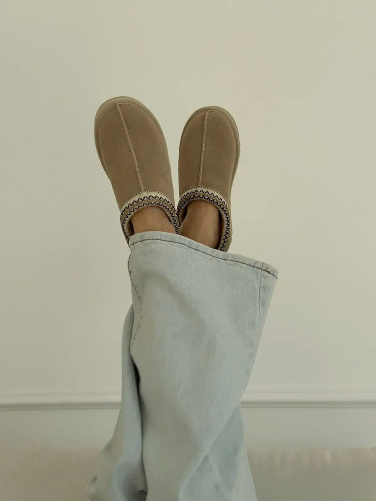 Chaussons femme hiver, chaussons fourrés laine pour l'hiver, chaussons semelle épaisse, confort maison, basket d'hiver, modèle Sinda - Chaussons - Beige 3XS