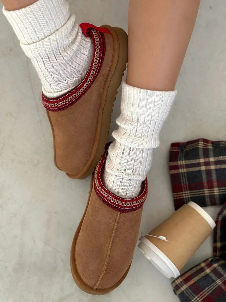 Chaussons femme hiver, chaussons fourrés laine pour l'hiver, chaussons semelle épaisse, confort maison, basket d'hiver, modèle Sinda - Chaussons - Camel 3XS