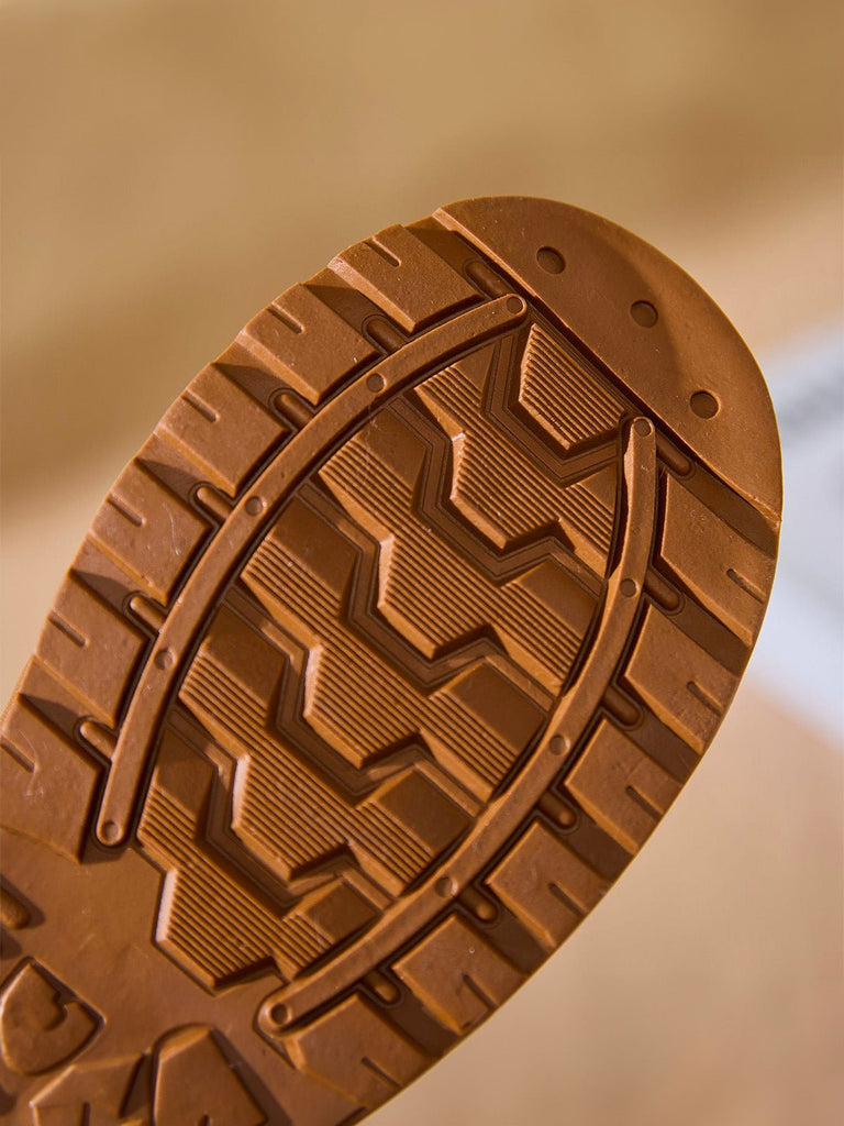 Chaussons hiver fourrés, intérieur doux, semelle antidérapante, confort thermique, style unisexe, couleurs variées, modèle Spridz - Chaussons - Camel XXS