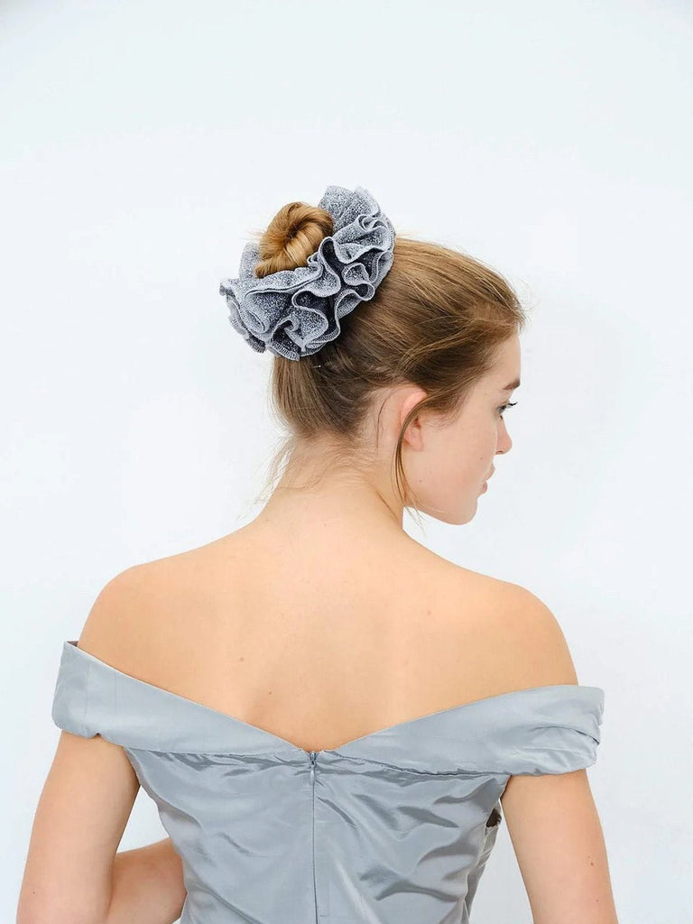 Chouchou cheveux pailleté, élastique cheveux brillant, accessoire femme soirée, chouchou volumineux, coiffure élégante, élastique large scintillant, accessoire cheveux doré ou argenté, modèle Valéria - Chouchou - Gris