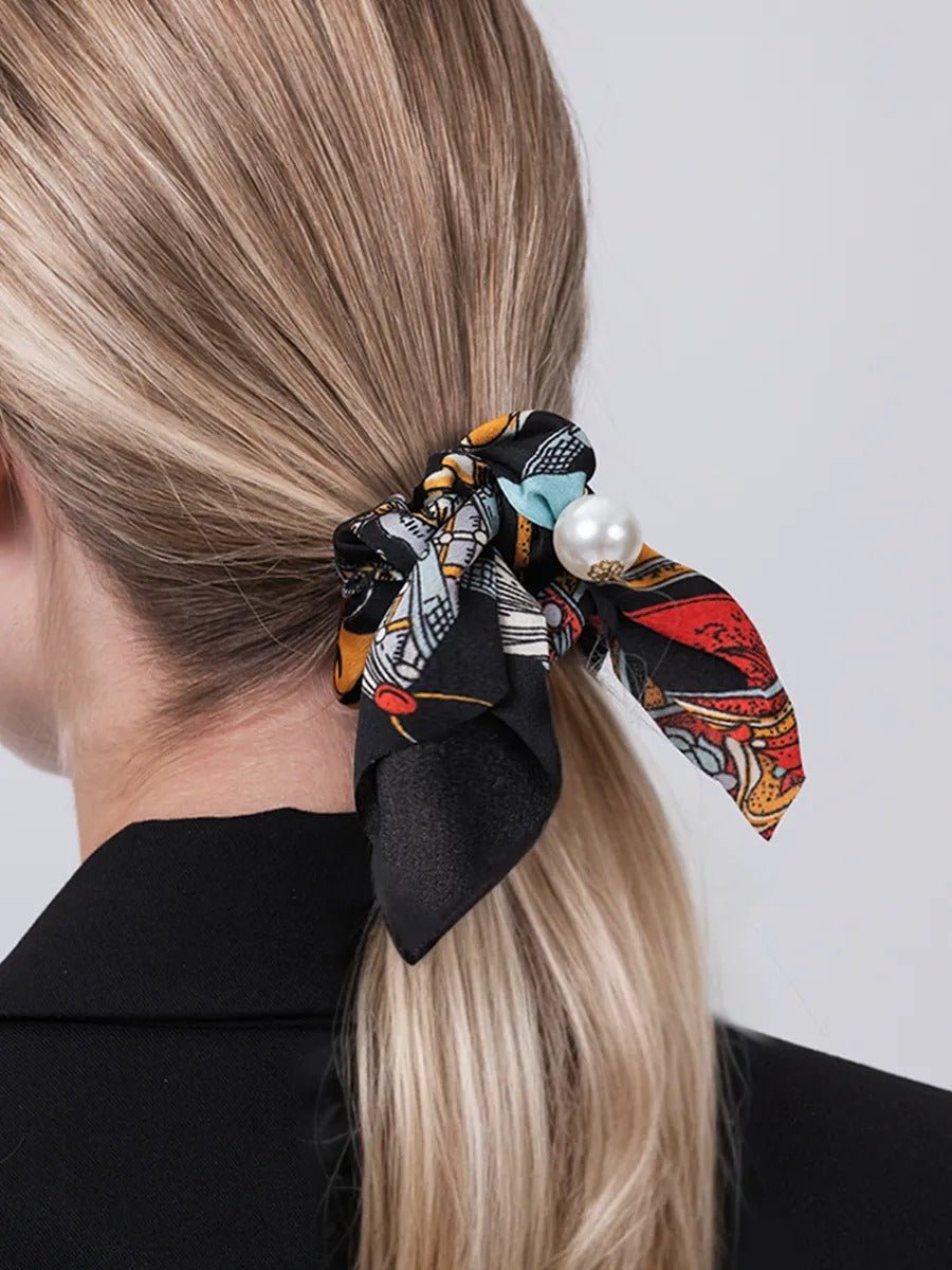 Chouchou cheveux satin, chouchou avec perle, élastique cheveux foulard, chouchou ruban décoratif, accessoire coiffure femme, modèle Chauma - Chouchou - Multicolore