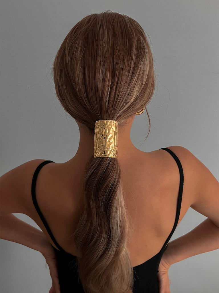 Chouchou métal doré, chouchou argenté, accessoire cheveux femme, attache queue basse, style minimaliste chic, élastique cheveux rigide, look moderne, modèle Térénice - Chouchou - Or