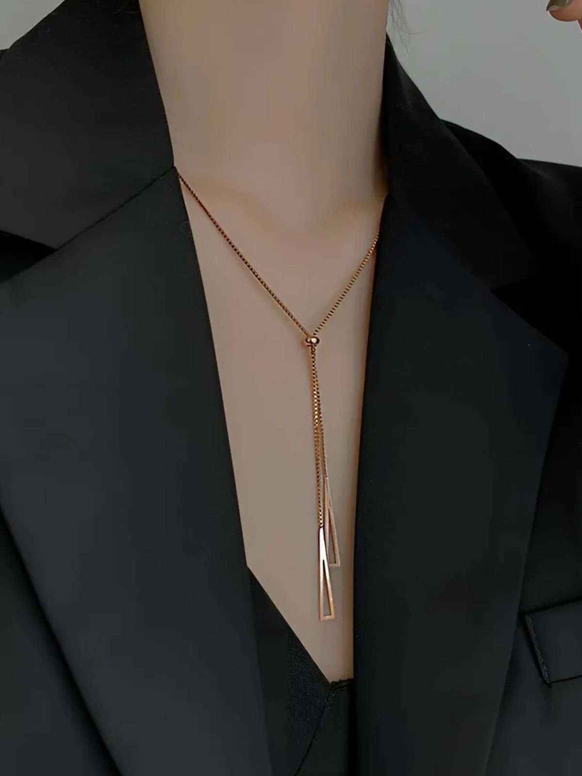 Collier chaîne triangle femme, acier titane, long, style géométrique, bijou moderne, modèle Fadoi - Collier - Or 30 - 40 cm