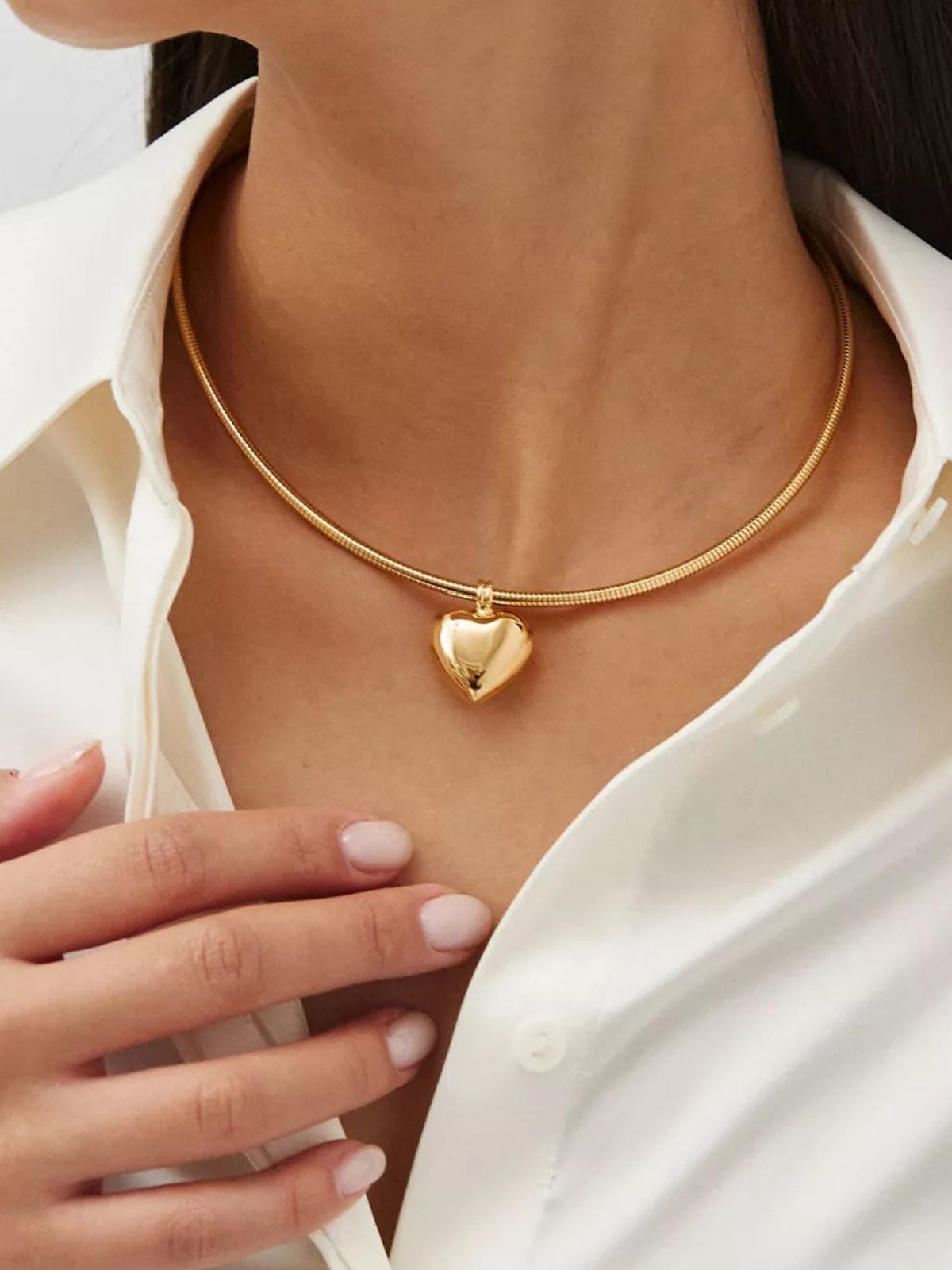 Collier cœur doré, pendentif bombé, acier titane femme, ras de cou, chaîne rigide, modèle Marietta - Collier - Or 21 - 40cm