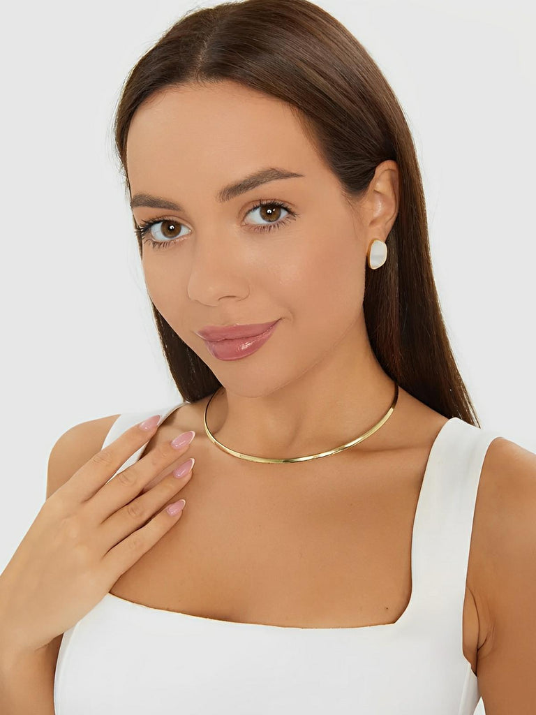 Collier court rigide doré femme, choker large, acier titane, style moderne, bijou hypoallergénique, modèle Ondine - Collier - Or