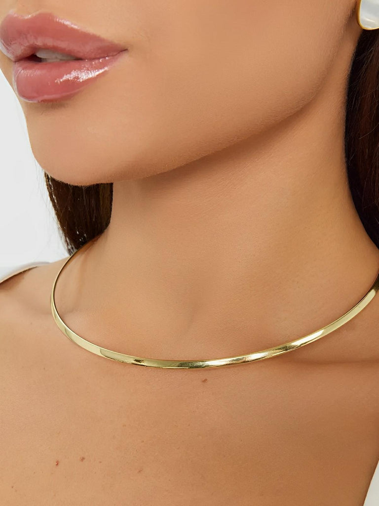 Collier court rigide doré femme, choker large, acier titane, style moderne, bijou hypoallergénique, modèle Ondine - Collier - Or