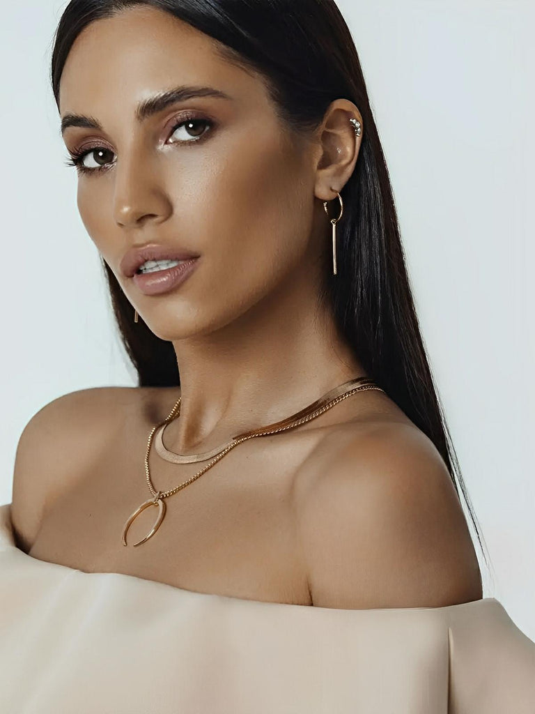 Collier double chaîne dorée femme, pendentif croissant, style vintage, chaîne plate brillante, look superposé, modèle Vanessa - Collier - Or