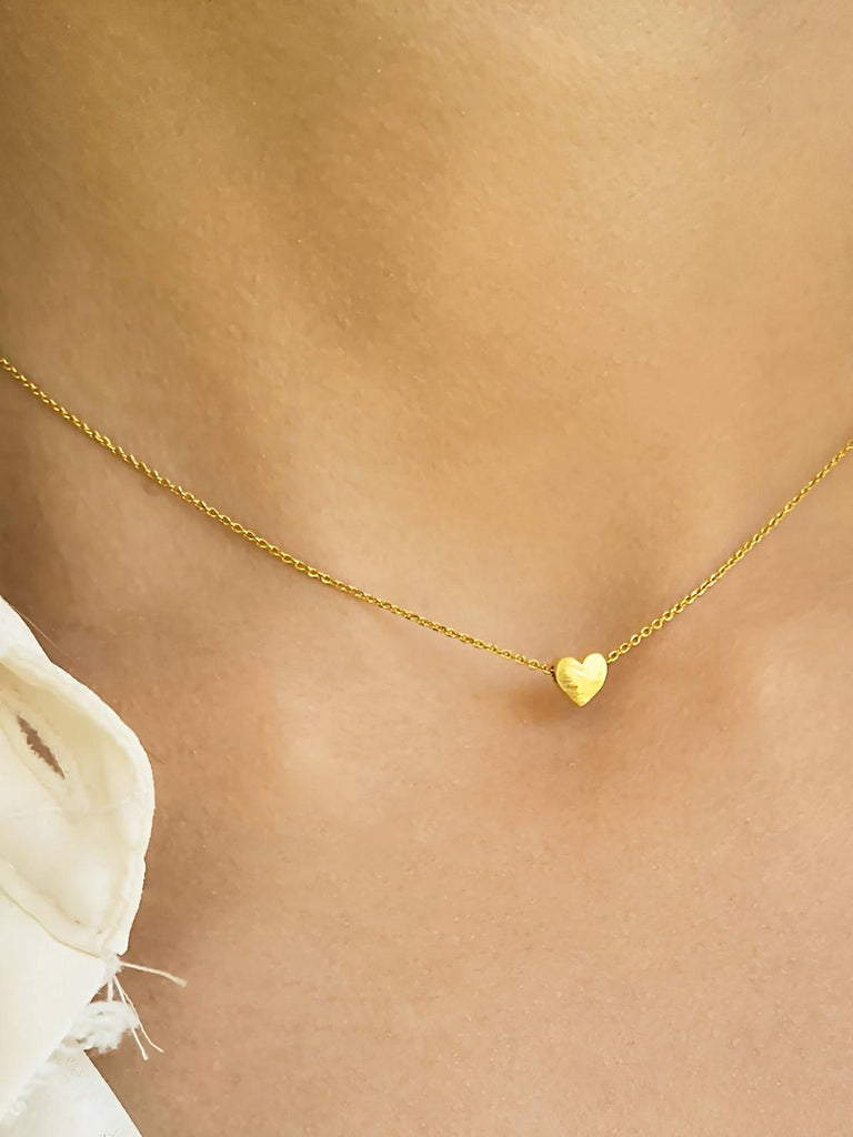 Collier femme cœur acier inoxydable, pendentif love argenté, bijou tendance romantique, chaîne fine ajustable, idée cadeau délicate, modèle Venda - Collier - Or