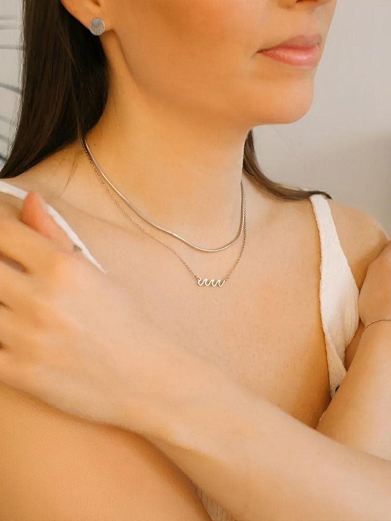 Collier pendentif vague doré, acier inoxydable, design chic, style européen, dorure 18 carats, modèle Valerianne - Collier - Argent