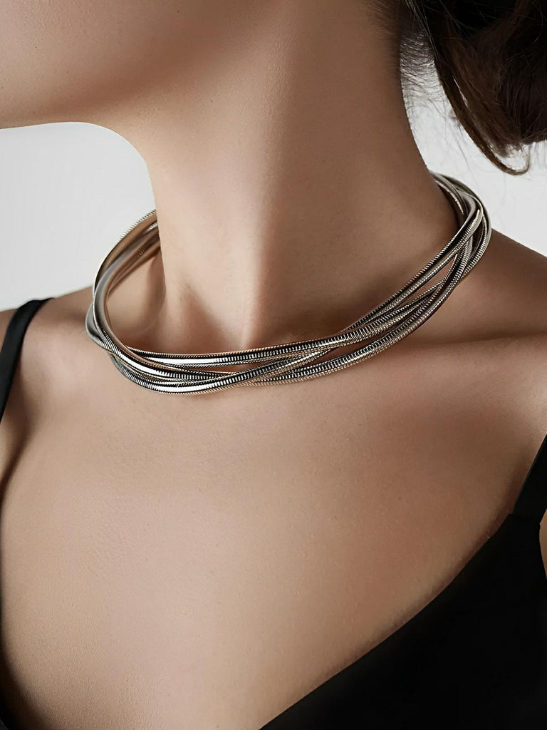 Collier rigide femme, choker métal doré, collier trois rangs, style géométrique, bijou tendance Y2K, modèle Vita - Collier - Argent