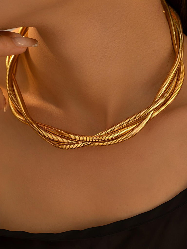 Collier rigide femme, choker métal doré, collier trois rangs, style géométrique, bijou tendance Y2K, modèle Vita - Collier - Or