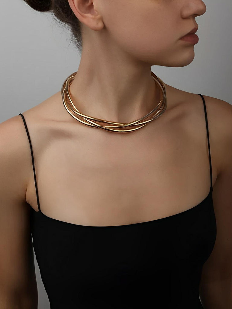 Collier rigide femme, choker métal doré, collier trois rangs, style géométrique, bijou tendance Y2K, modèle Vita - Collier - Or