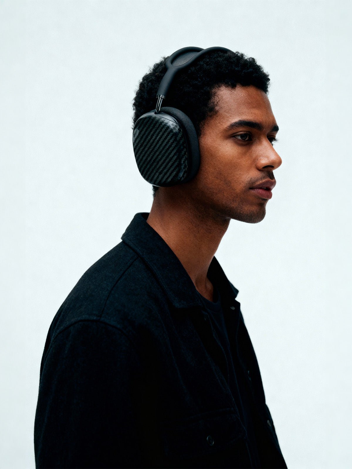 Coque AirPods Max carbone, protection intégrale, design léger, texture fibre carbone, accessoire premium, modèle Eryx - Accessoire AirPods Max - Carbone