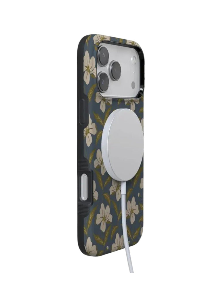 Coque iPhone fleurs, protection MagSafe, motif floral bleu, anti - choc, surface mate, compatible charge sans fil, style romantique champêtre, modèle Evelyne - Coque iPhone - Bleu iPhone XR