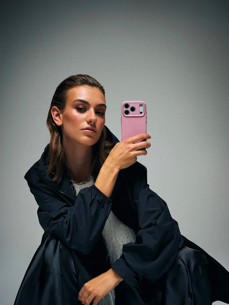 Coque iPhone silicone liquide, douce au toucher, protection intégrale, antichoc, design mat, rebords caméra renforcés, modèle Zerbi - Coque iPhone - Rose iPhone 13