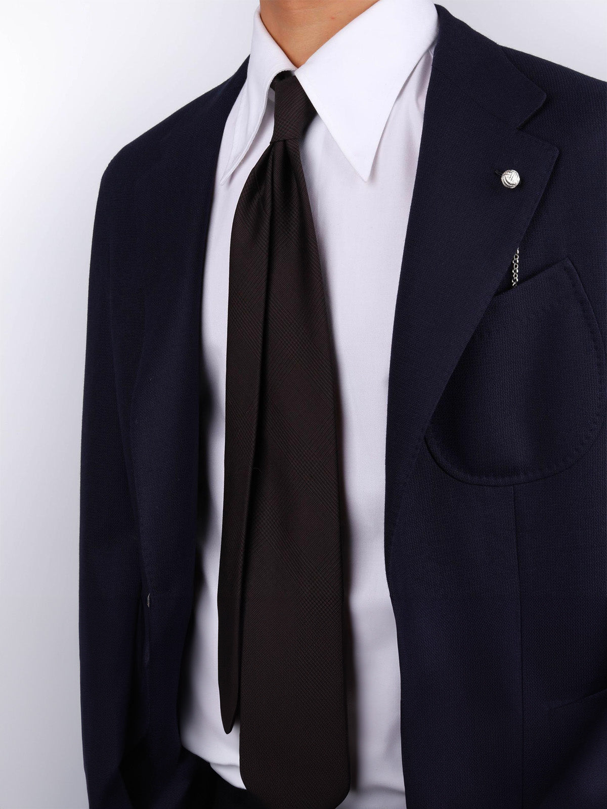Cravate en laine fine homme, motif discret prince de galles, noire à texture subtile, style business chic, finition roulottée main, modèle Maximilien - Bonnets - Noir