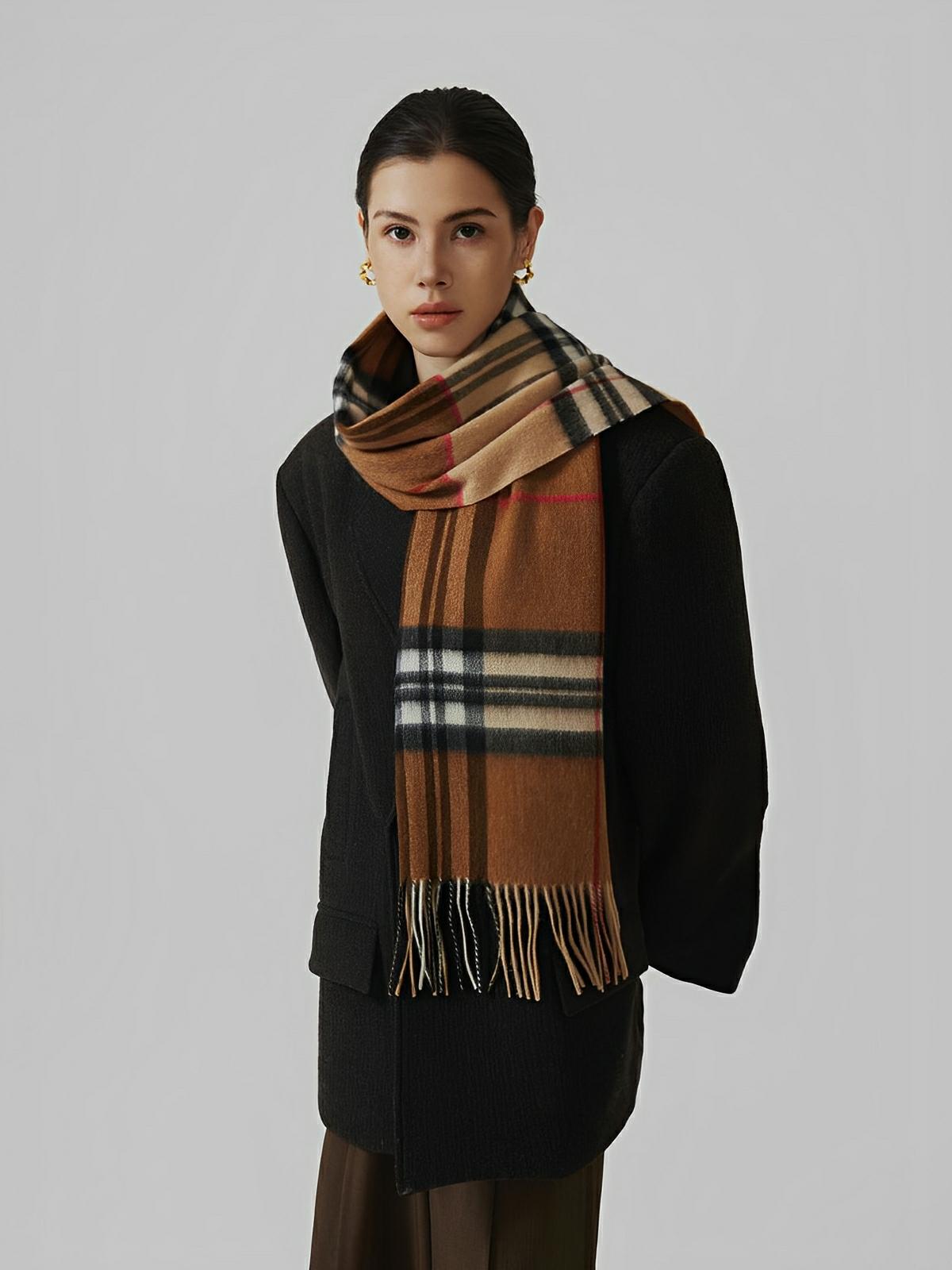 Écharpe 100% laine de mouton, à carreaux, chaude et douce, accessoire d’hiver mixte avec finition frangée, modèle Naorie - Écharpe - Marron