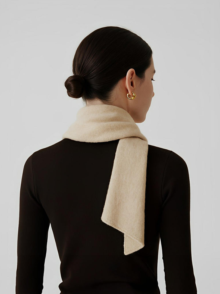 Écharpe 100% laine pour femme, style foulard d'hiver, petite écharpe chaude, couleur unie, modèle Amira - Écharpe - Beige