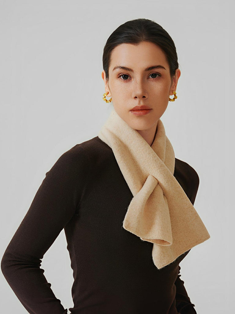 Écharpe 100% laine pour femme, style foulard d'hiver, petite écharpe chaude, couleur unie, modèle Amira - Écharpe - Beige