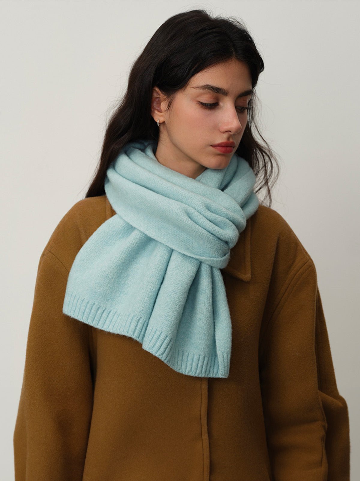 Écharpe douce en laine, maille épaisse hiver, toucher duveteux, unisexe, look cosy, chaude et confortable, coloré, modèle Wiza - Écharpe - Bleu clair