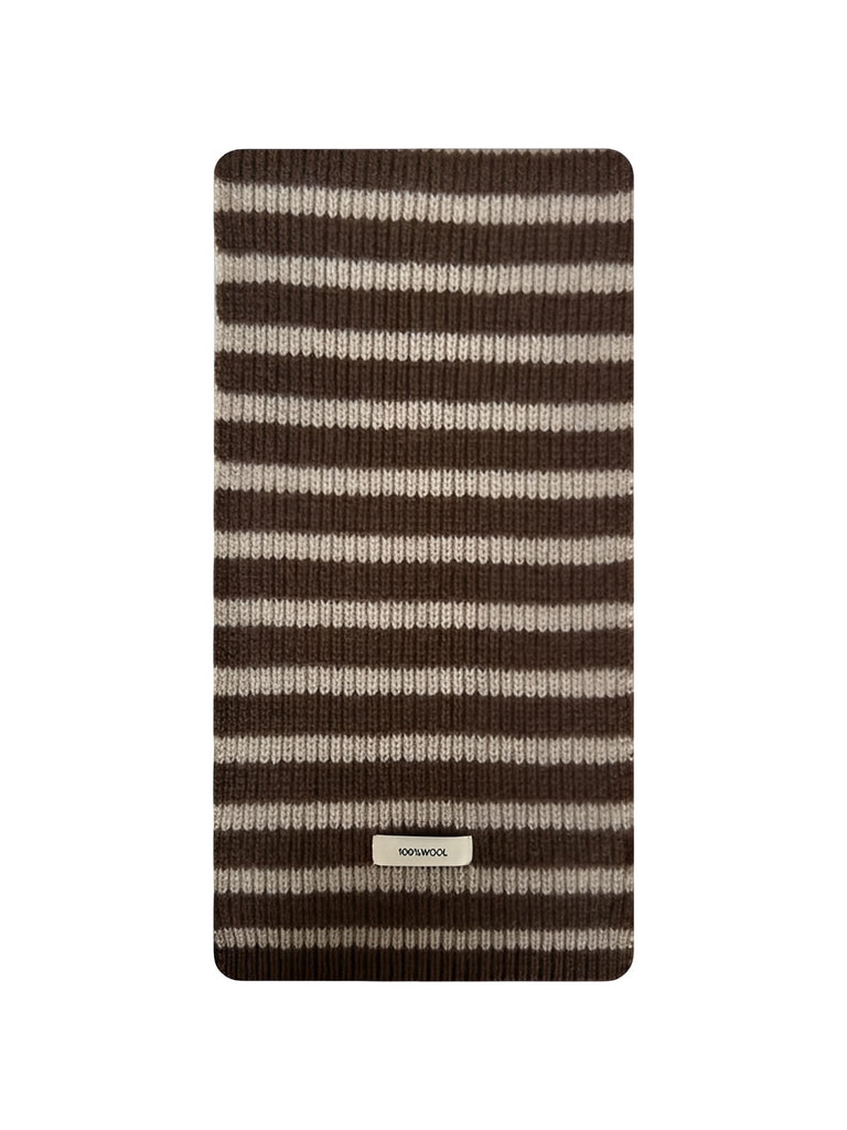 Striped wool scarf, warm and soft knit, trendy winter accessory, wide colorful stripes, daily warmth and comfort, Harria model