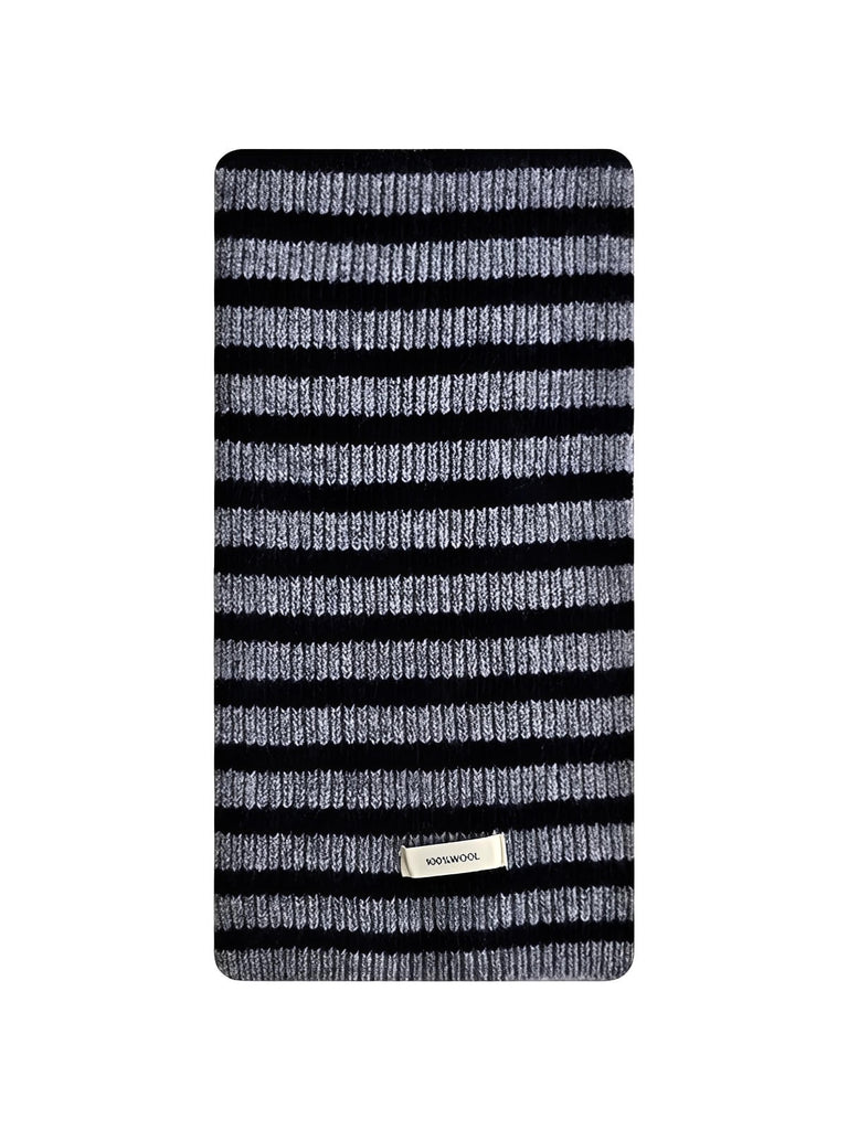 Striped wool scarf, warm and soft knit, trendy winter accessory, wide colorful stripes, daily warmth and comfort, Harria model