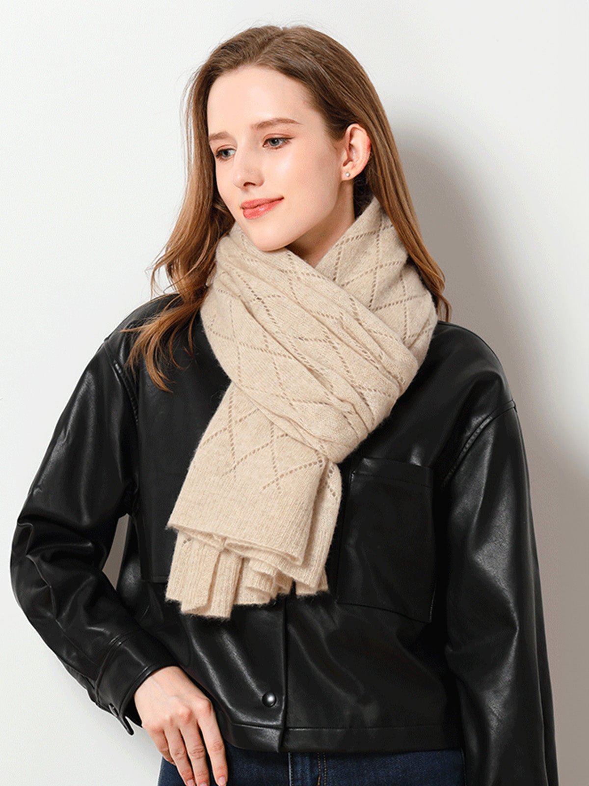 Écharpe en pure cachemire femme, tricot respirant, grande écharpe ajourée, douce et chaude, accessoire hiver chic, modèle Sandy - Écharpe - Beige