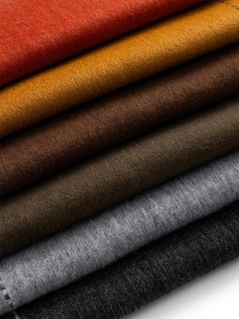 Écharpe en pure laine, double face, écharpe longue hiver, accessoire doux et chaud, écharpe à franges femme, modèle Wizie - Écharpe - Rouge