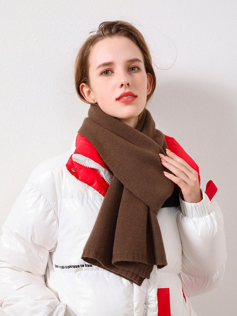 Écharpe en pure laine pour femme, écharpe longue hiver, chaude, douce et tricotée, écharpe unie style minimaliste, modèle Magla - Écharpe - Marron