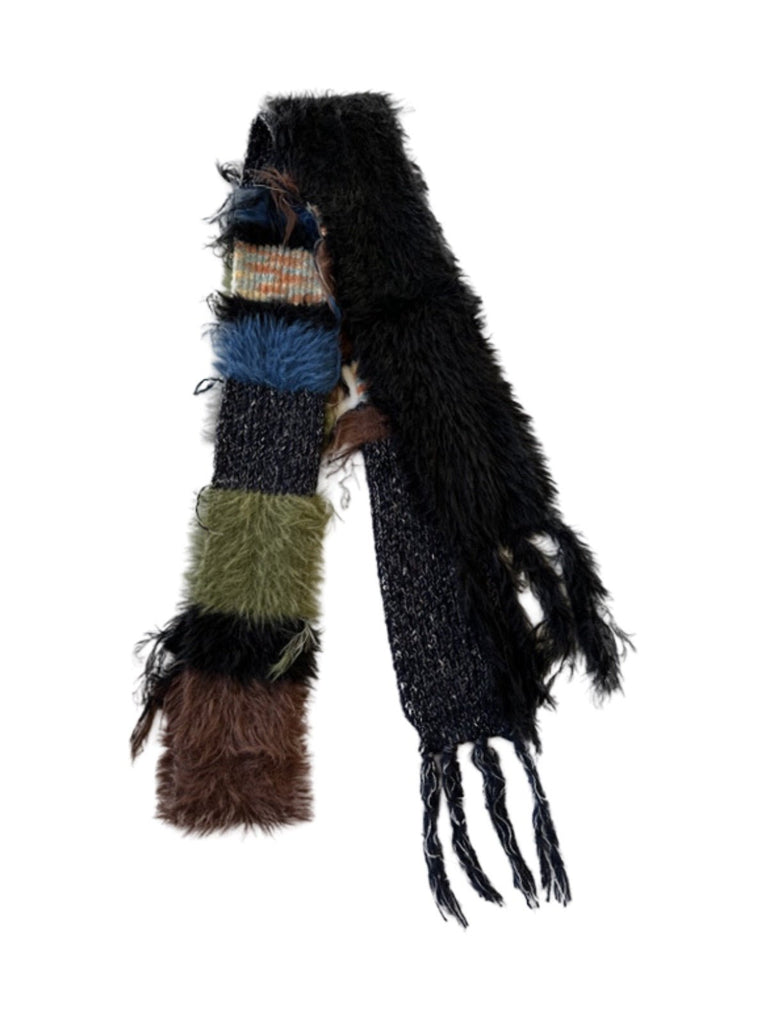 Écharpe fashion patchwork hiver, laine texturée, longue écharpe mixte, tricotée main, multicolore, douce et chaude, style graphique, look original, pièce unique, modèle Oddie - Écharpe - Style 2