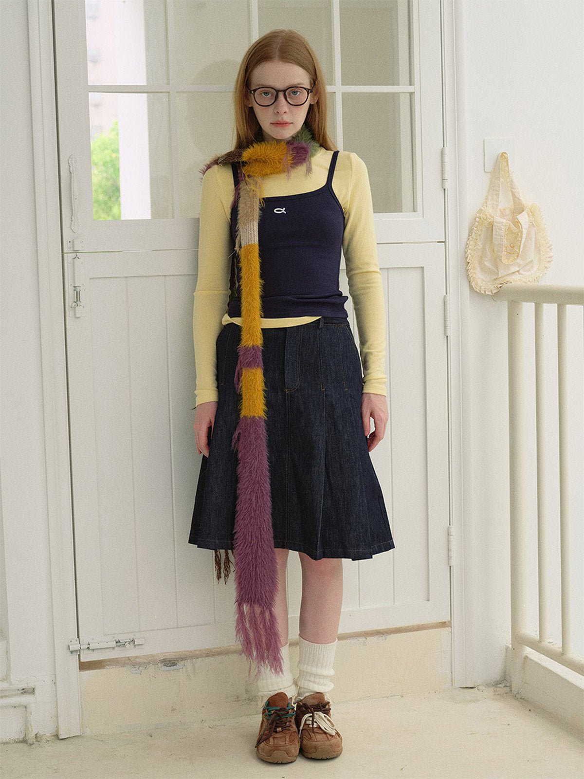 Écharpe fashion patchwork hiver, laine texturée, longue écharpe mixte, tricotée main, multicolore, douce et chaude, style graphique, look original, pièce unique, modèle Oddie - Écharpe - Style 1