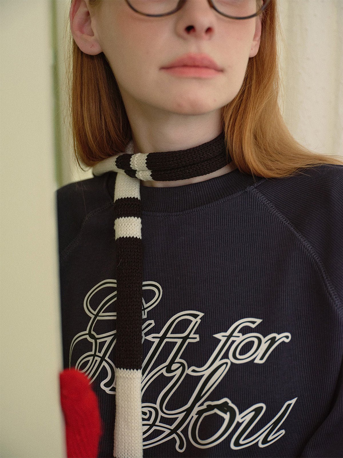 Écharpe fine rayée, design coréen, tricotée à la main, légère et longue, accessoire hiver femme, modèle Parisa - Écharpe - Noir