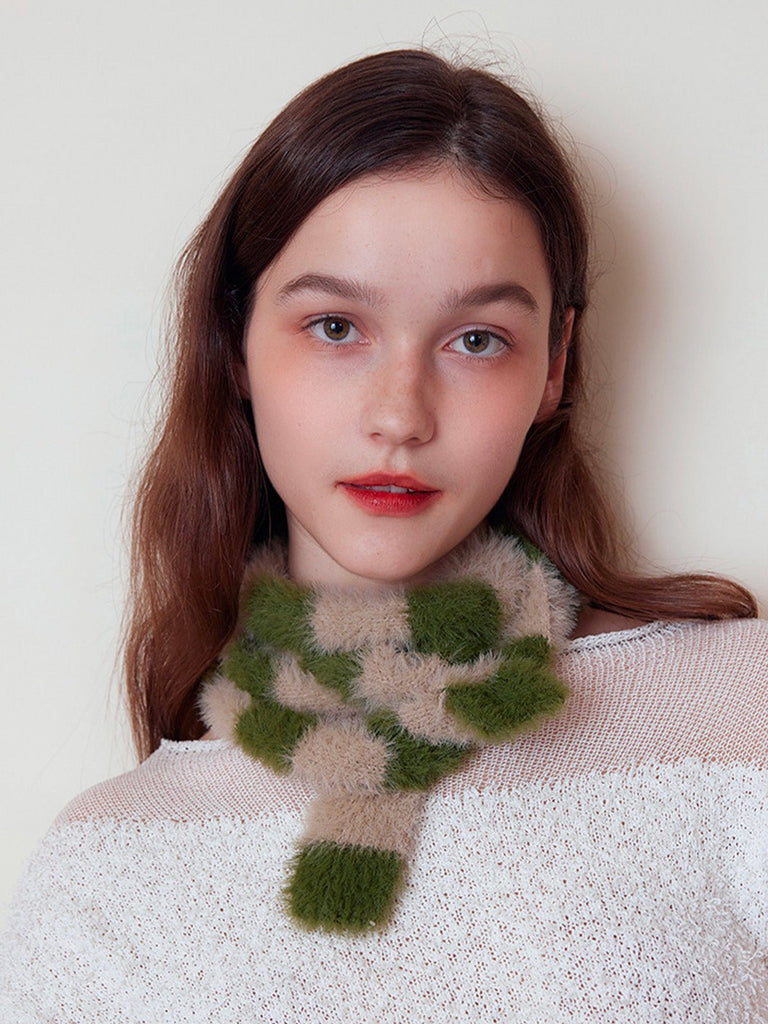 Écharpe fine rayée femme, écharpe douce et longue, écharpe hiver colorée, écharpe fine en nylon, écharpe chaude pour l'hiver, modèle Insy - Écharpe - Vert et beige