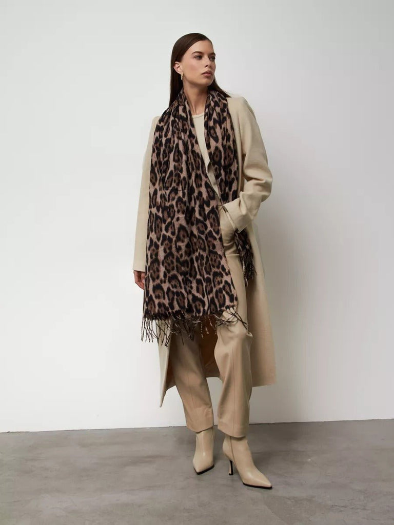 Écharpe léopard femme, douce et chaude, laine et éco - cachemire, grand format 180x70 cm, accessoire hiver chic, style audacieux et confortable, modèle Zorus - Écharpe - Beige