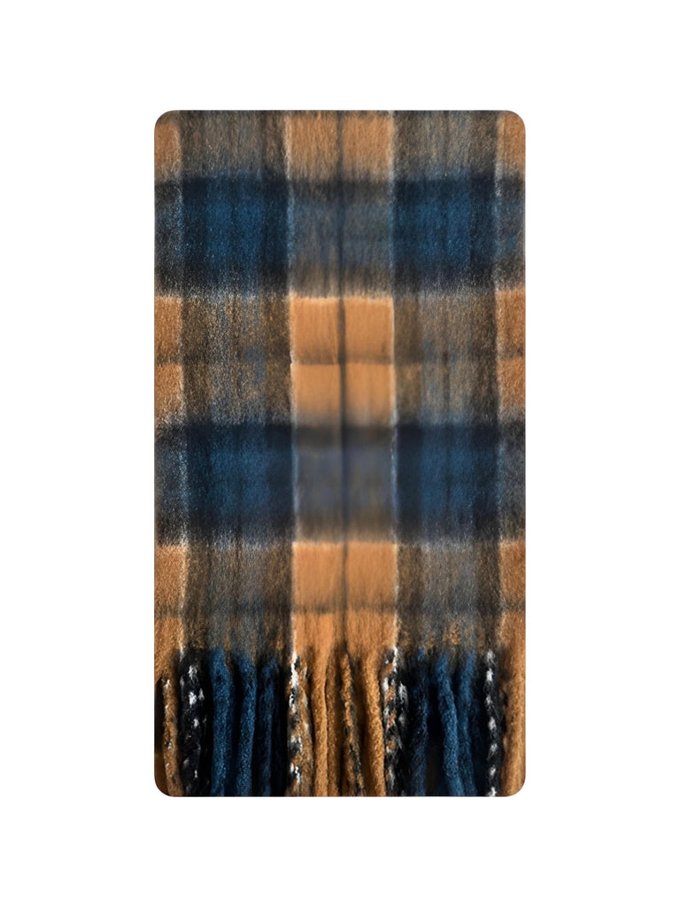 Long scarf in blended wool, Scottish check patterns, soft and plush feel, warm winter accessory for women, twisted fringes, casual chic style, model Yona
