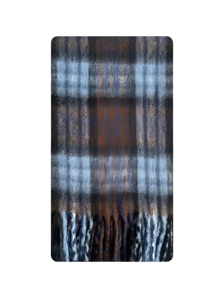 Long scarf in blended wool, Scottish check patterns, soft and plush feel, warm winter accessory for women, twisted fringes, casual chic style, model Yona