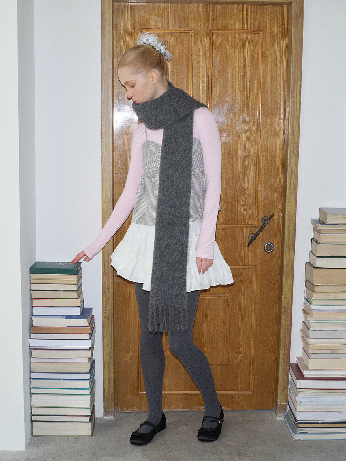 Écharpe longue femme hiver, laine alpaga douce, écharpe chaude à franges, accessoire cocooning hiver, écharpe moelleuse unie, modèle Laorie - Écharpe - Gris foncé