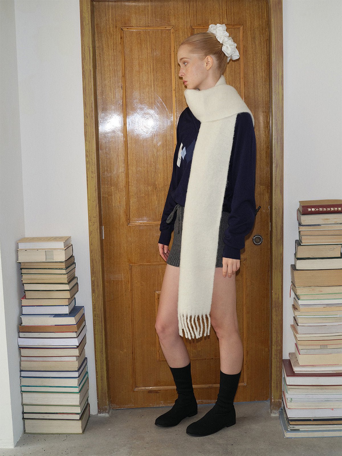 Écharpe longue femme hiver, laine alpaga douce, écharpe chaude à franges, accessoire cocooning hiver, écharpe moelleuse unie, modèle Laorie - Écharpe - Blanc