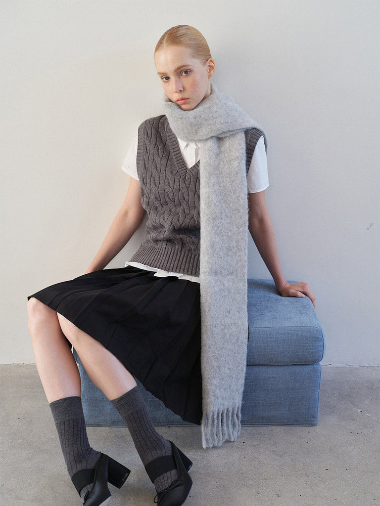 Écharpe longue femme hiver, laine alpaga douce, écharpe chaude à franges, accessoire cocooning hiver, écharpe moelleuse unie, modèle Laorie - Écharpe - Gris