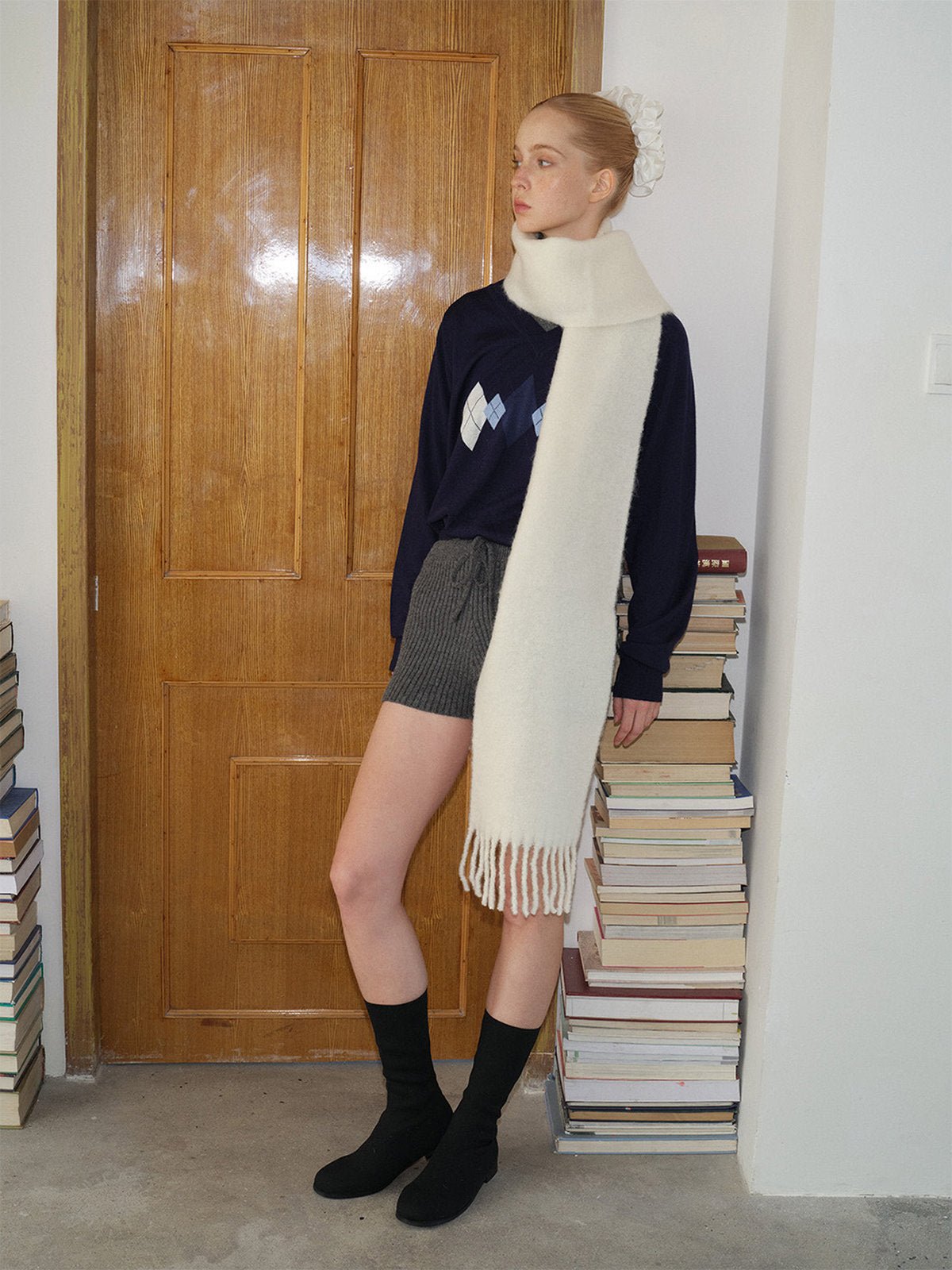 Écharpe longue femme hiver, laine alpaga douce, écharpe chaude à franges, accessoire cocooning hiver, écharpe moelleuse unie, modèle Laorie - Écharpe - Blanc