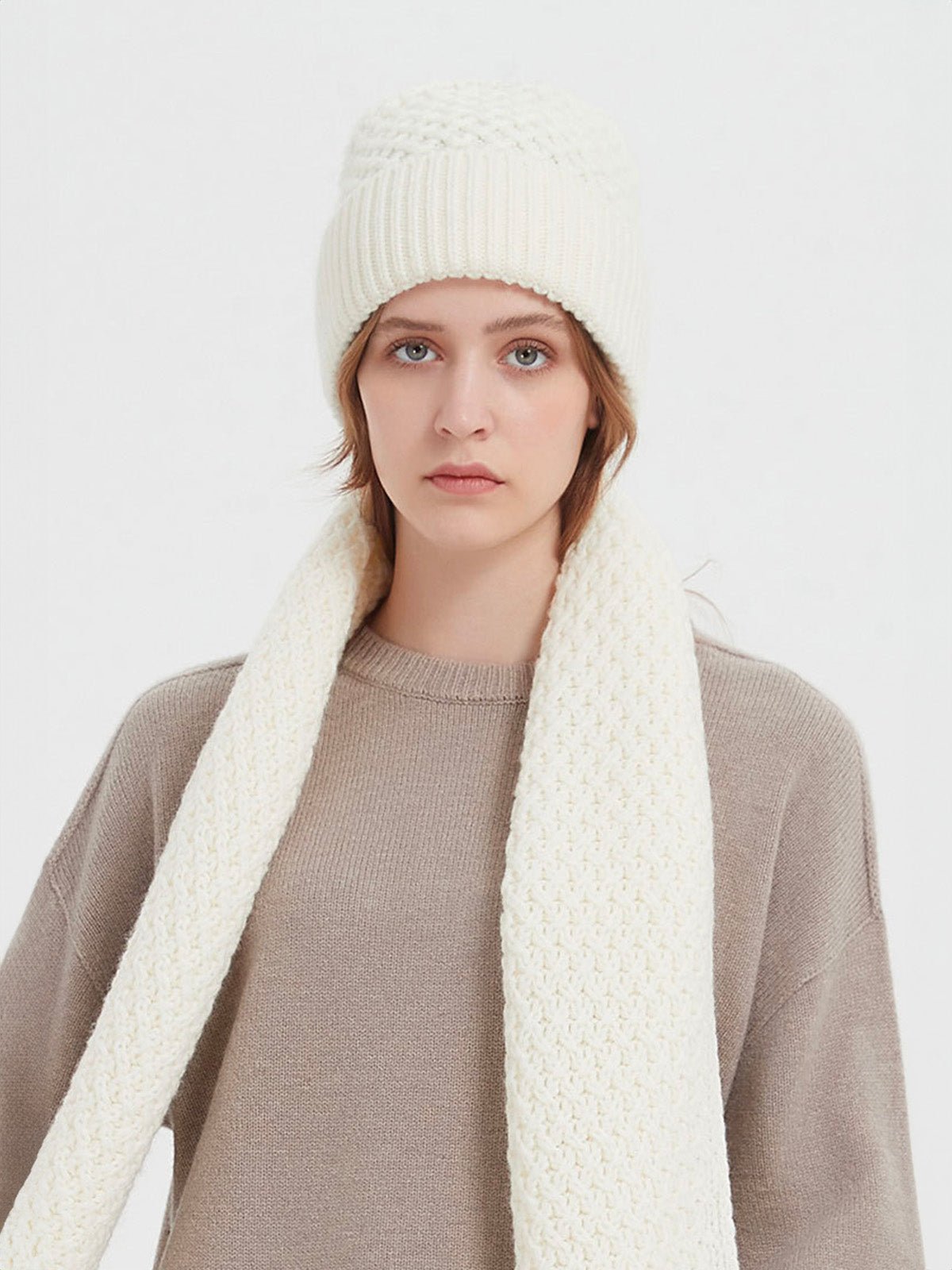 Ensemble bonnet et écharpe chaud hiver tricoté, assortie, laine doux, style décontracté, accessoire mixte hiver, modèle Ulse - Écharpe - Blanc