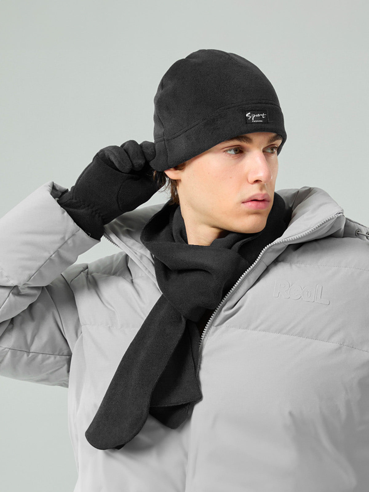 Ensemble hiver mixte, bonnet polaire homme femme, gants tactiles hiver, écharpe douce chaude, ensemble hiver unisexe, protection froid, accessoire sports d’hiver, modèle Lipène - Écharpe - Gris foncé