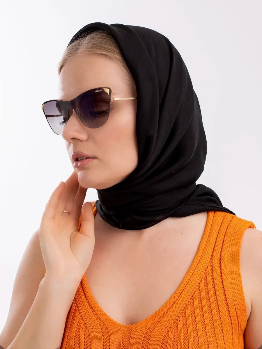 Foulard carré femme 95x95cm, soie imitation douce, coloris unis variés, accessoire polyvalent, léger printemps été, modèle Lala - Écharpe - Noir