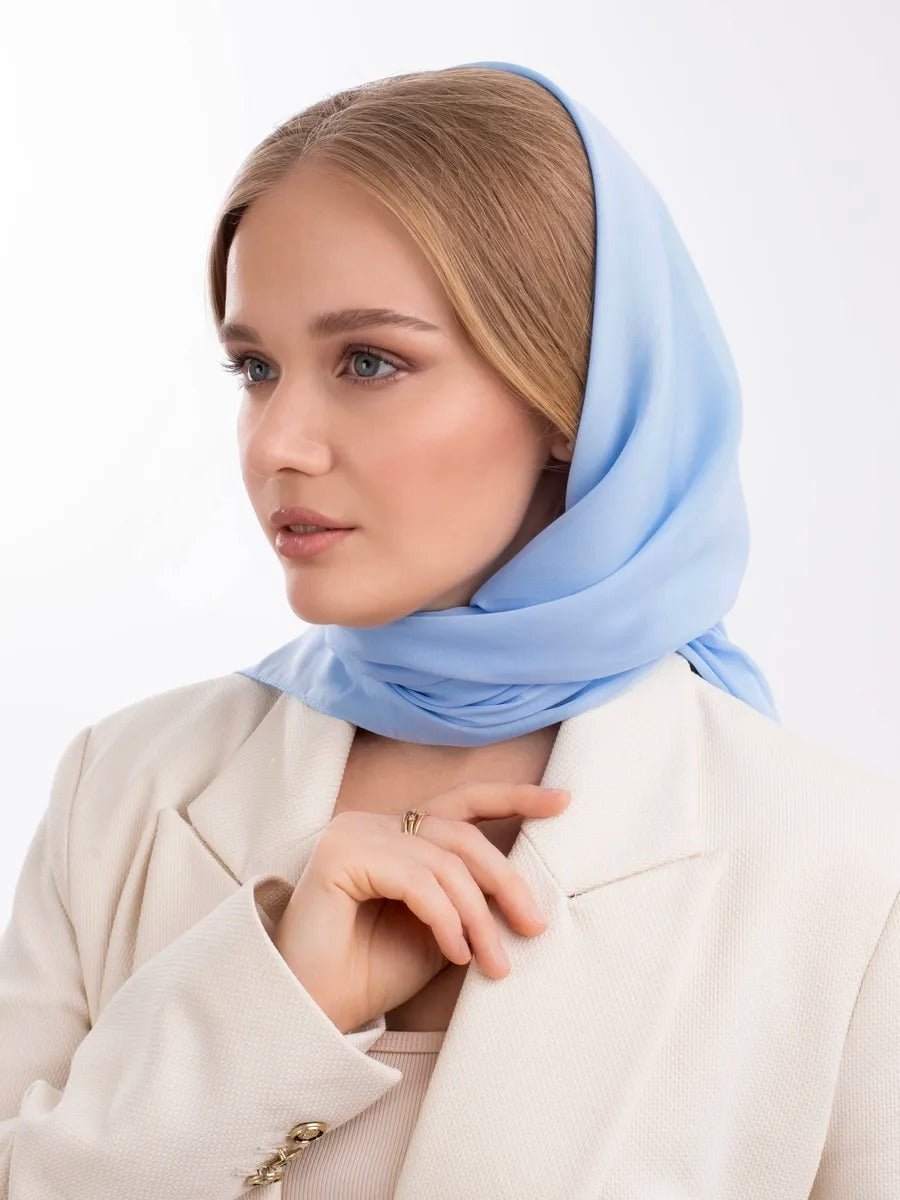 Foulard carré femme 95x95cm, soie imitation douce, coloris unis variés, accessoire polyvalent, léger printemps été, modèle Lala - Écharpe - Bleu
