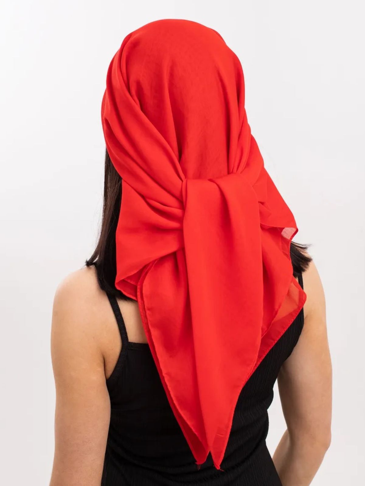Foulard carré femme 95x95cm, soie imitation douce, coloris unis variés, accessoire polyvalent, léger printemps été, modèle Lala - Écharpe - Rouge
