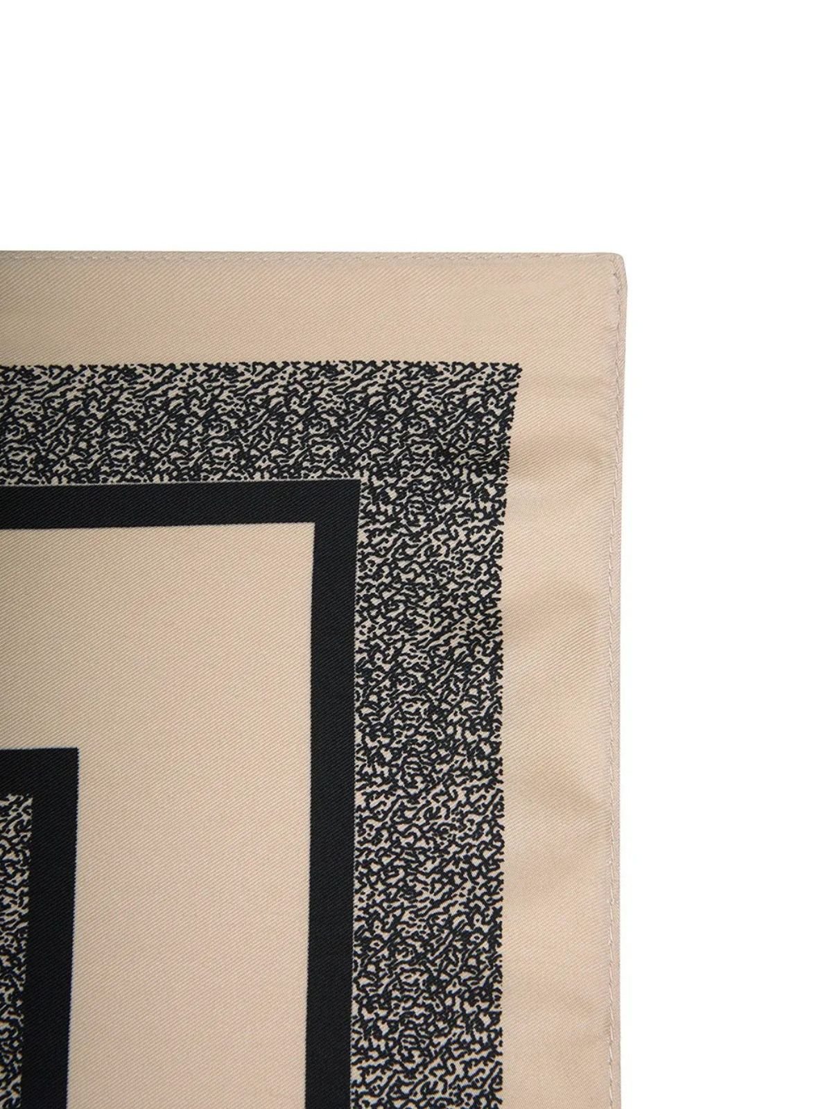 Foulard femme soyeux léopard, carré 90x90 cm, accessoire cheveux ou cou, imprimé animal beige et noir, printemps été modèle Pricilla - Écharpe - Beige Léopard